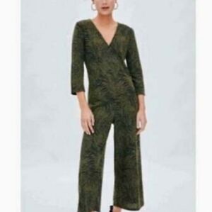 NEW ZARA CIRCULAR TRAFALUC WOMEN'S JUMPSUIT.//B4